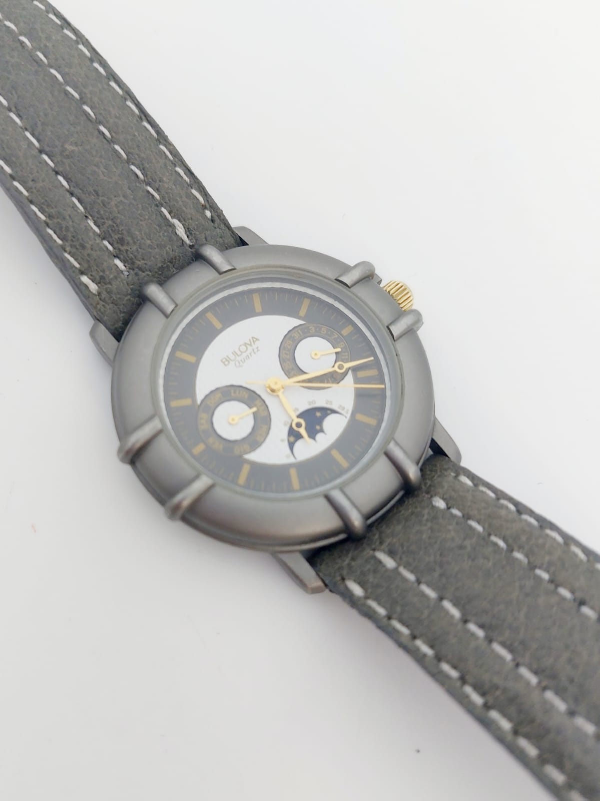 Vintage Bulova Navi star full date watch