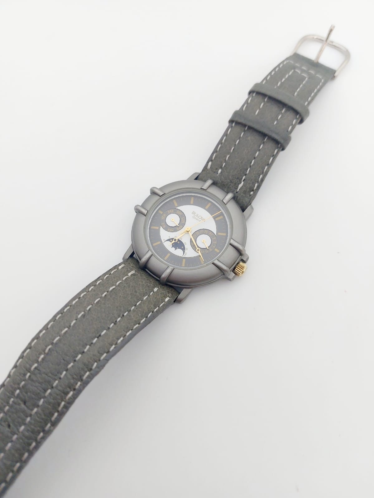Vintage Bulova Navi star full date watch